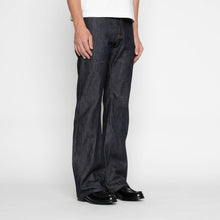 Load image into Gallery viewer, Groovy Guy - 10 Fold Selvedge - Indigo
