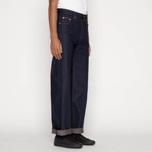 Load image into Gallery viewer, Strong Guy - Coffee Dye Selvedge - Indigo by Naked & Famous Denim