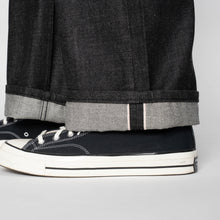 Load image into Gallery viewer, Strong Guy - Yatagarasu Selvedge - Black