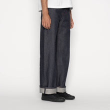 Load image into Gallery viewer, Strong Guy - Flying Squirrel Selvedge - Indigo by Naked & Famous Denim