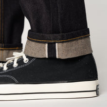 Load image into Gallery viewer, Weird Guy - All Natural Foxfibre® Selvedge
