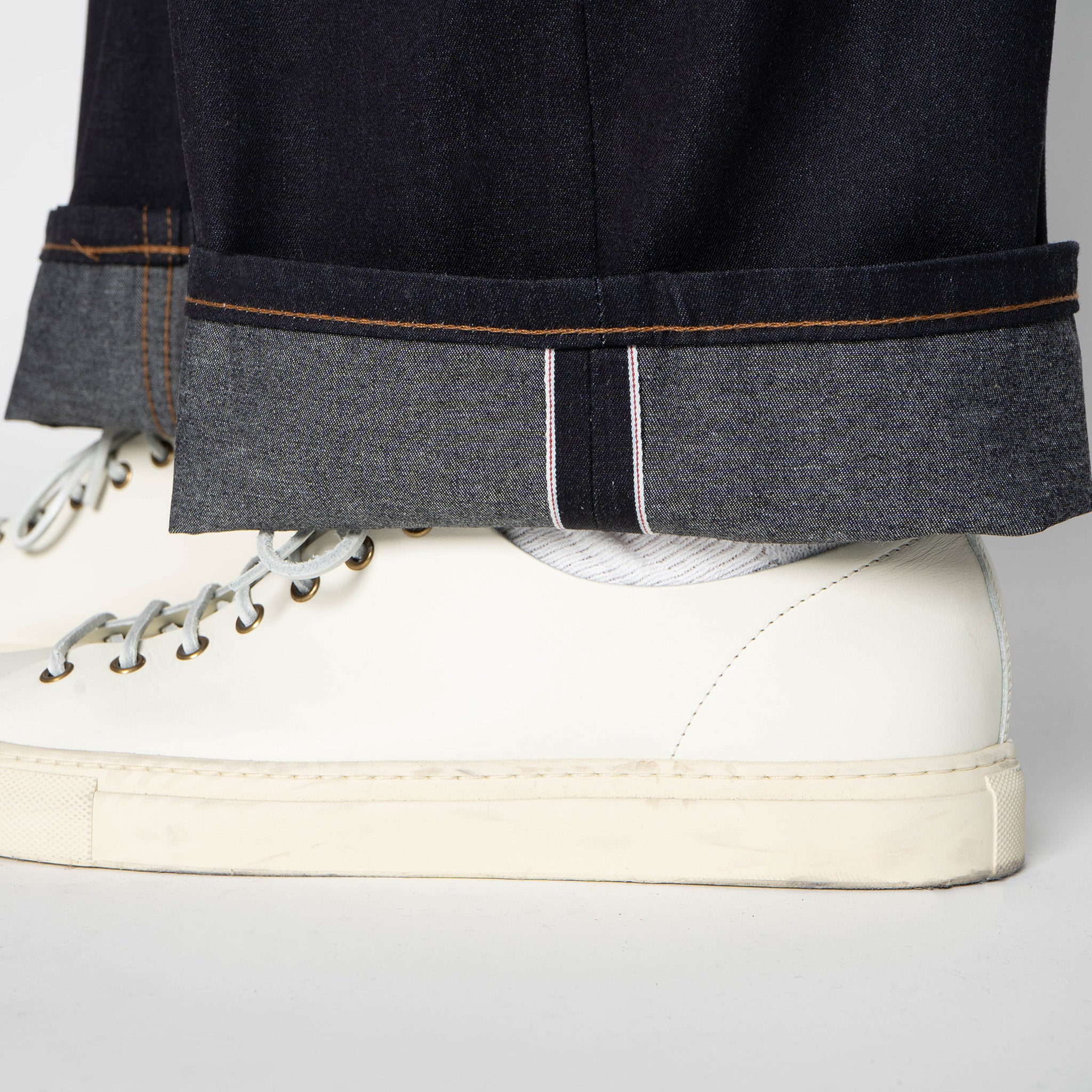 Strong Guy - Streamline Selvedge