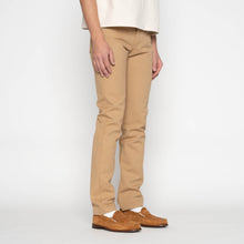 Load image into Gallery viewer, Weird Guy - Fat Fox Selvedge - Brown
