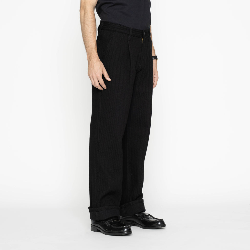 Pleated Trouser - Black Sugiaya