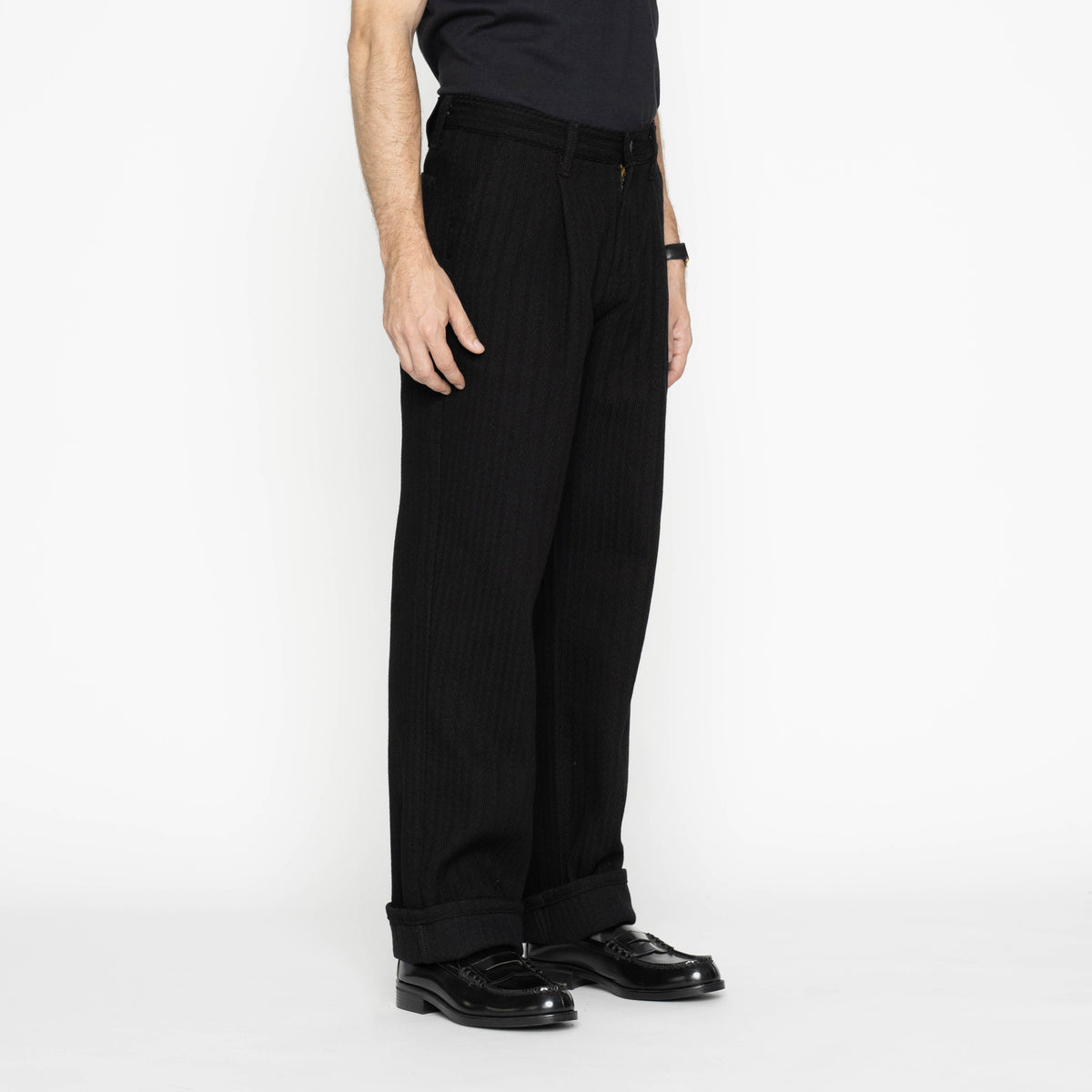 Pleated Trouser - Black Sugiaya
