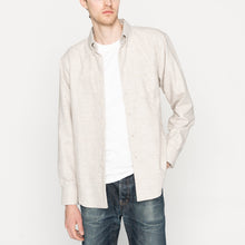 Load image into Gallery viewer, Easy Shirt - Yak Fiber Brushed Flannel - Whisper Grey
