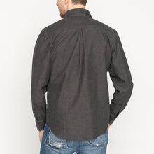 Load image into Gallery viewer, Easy Shirt - Yak Fiber Brushed Flannel - Charcoal
