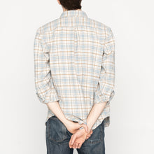 Load image into Gallery viewer, Easy Shirt - Big Slub Check Flannel - Pale Blue
