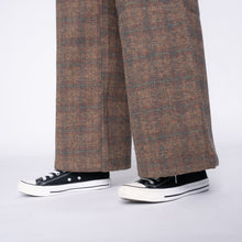 Load image into Gallery viewer, Wide Leg Trouser - Triple Yarn Twist Brushed Tweed - Desert Sunset
