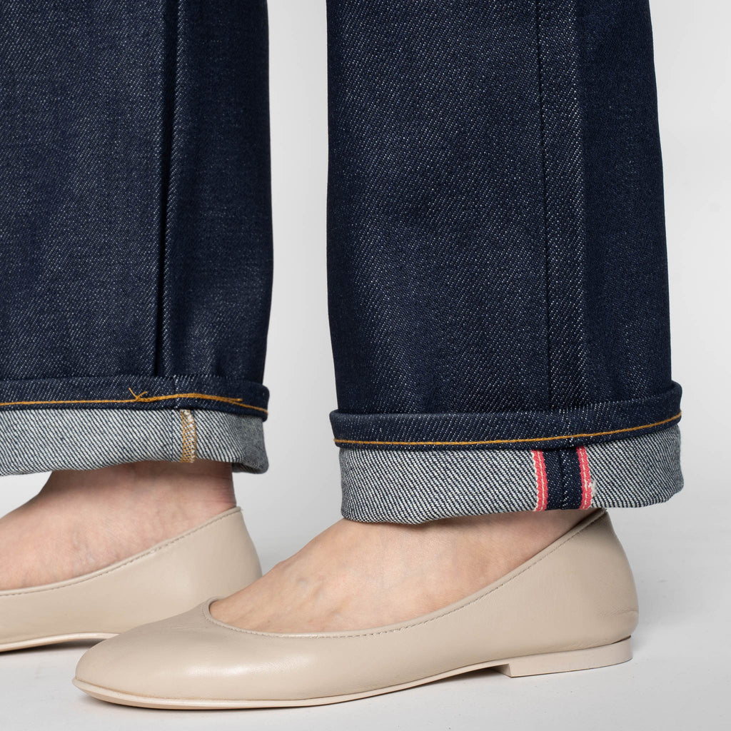 True Girl - Elephant 14 - Dirty Elephant