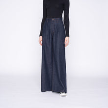 Load image into Gallery viewer, Wide Leg Trouser - Slub Nep Rinsed Denim
