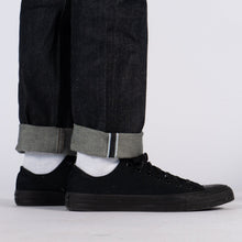 Load image into Gallery viewer, Easy Guy - Blue Grass Selvedge
